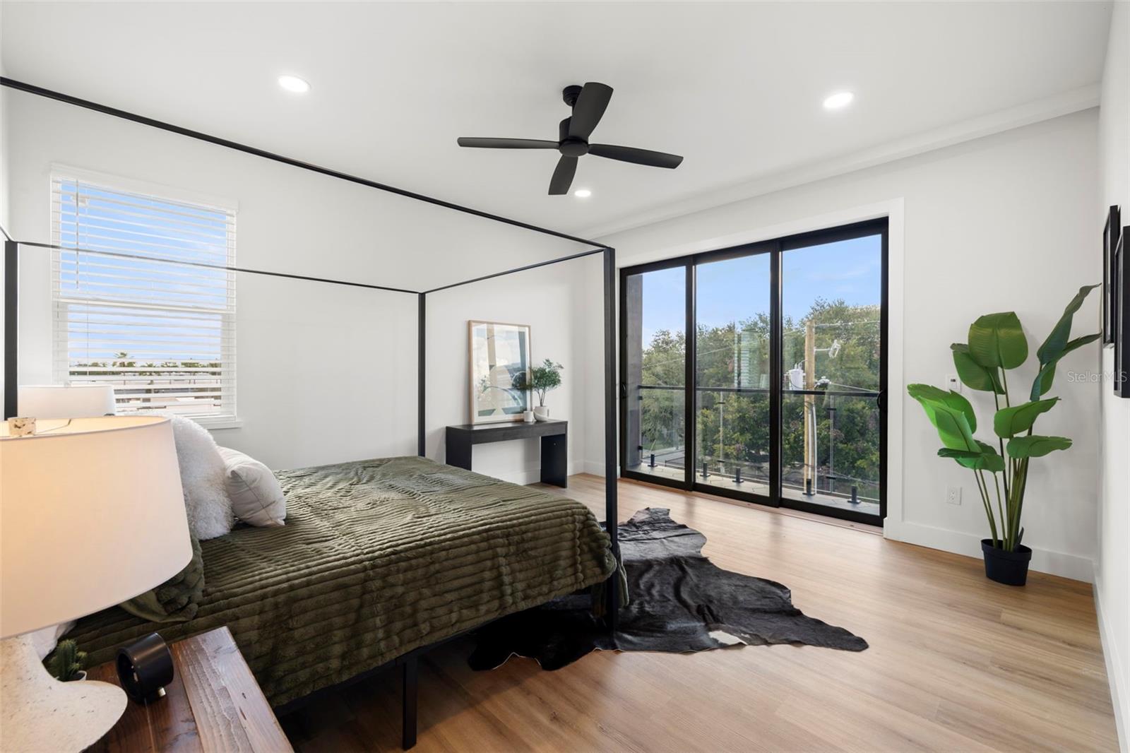 ROSEBURY PARK - Residential