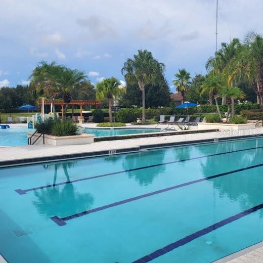 FISHHAWK RANCH WEST TWNHMS - Residential Lease