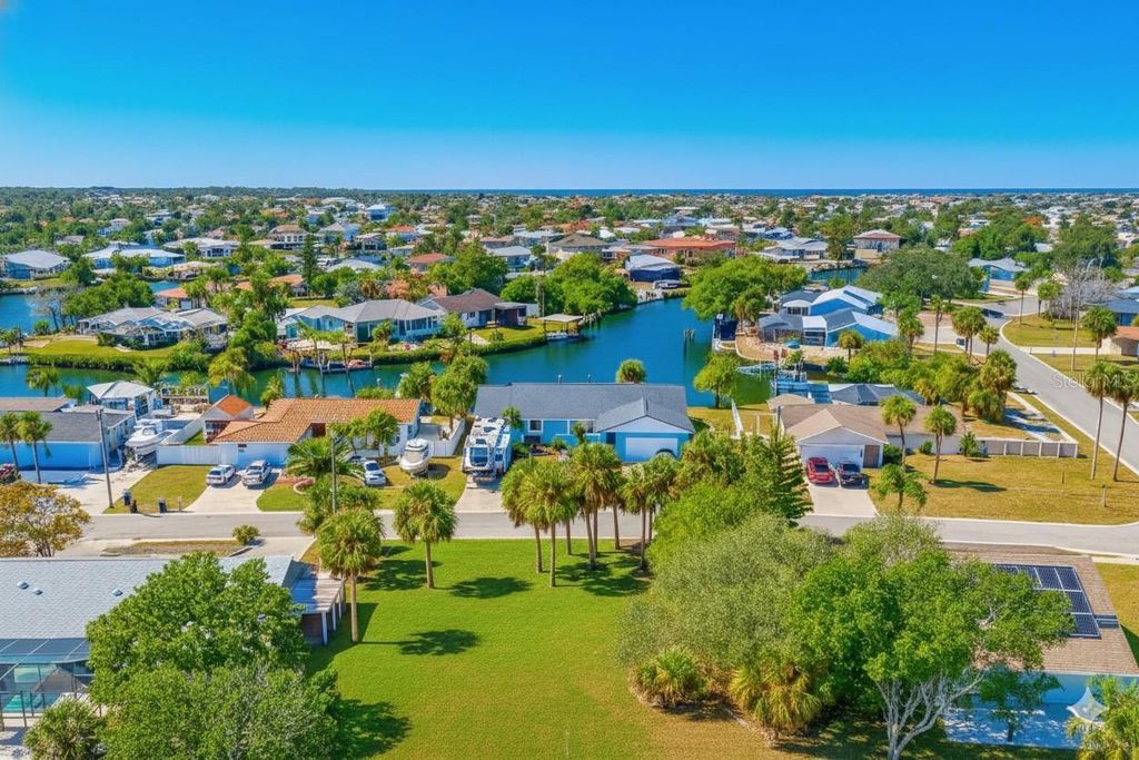 Photo of 6225 Flamingo Drive, Apollo Beach, FL 33572 (MLS # TB8453150)