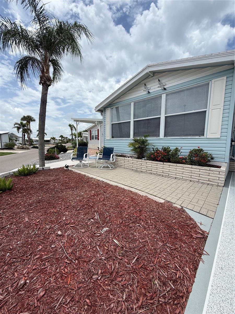 615 S GREEN CIRCLE