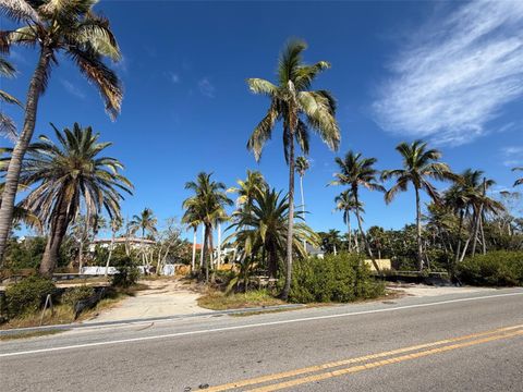 831 SIESTA DRIVE SARASOTA FL 34242