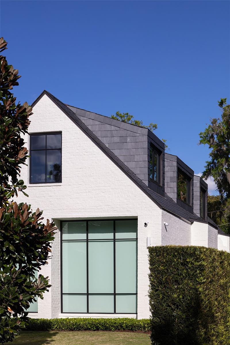 TUSCANIA - Residential