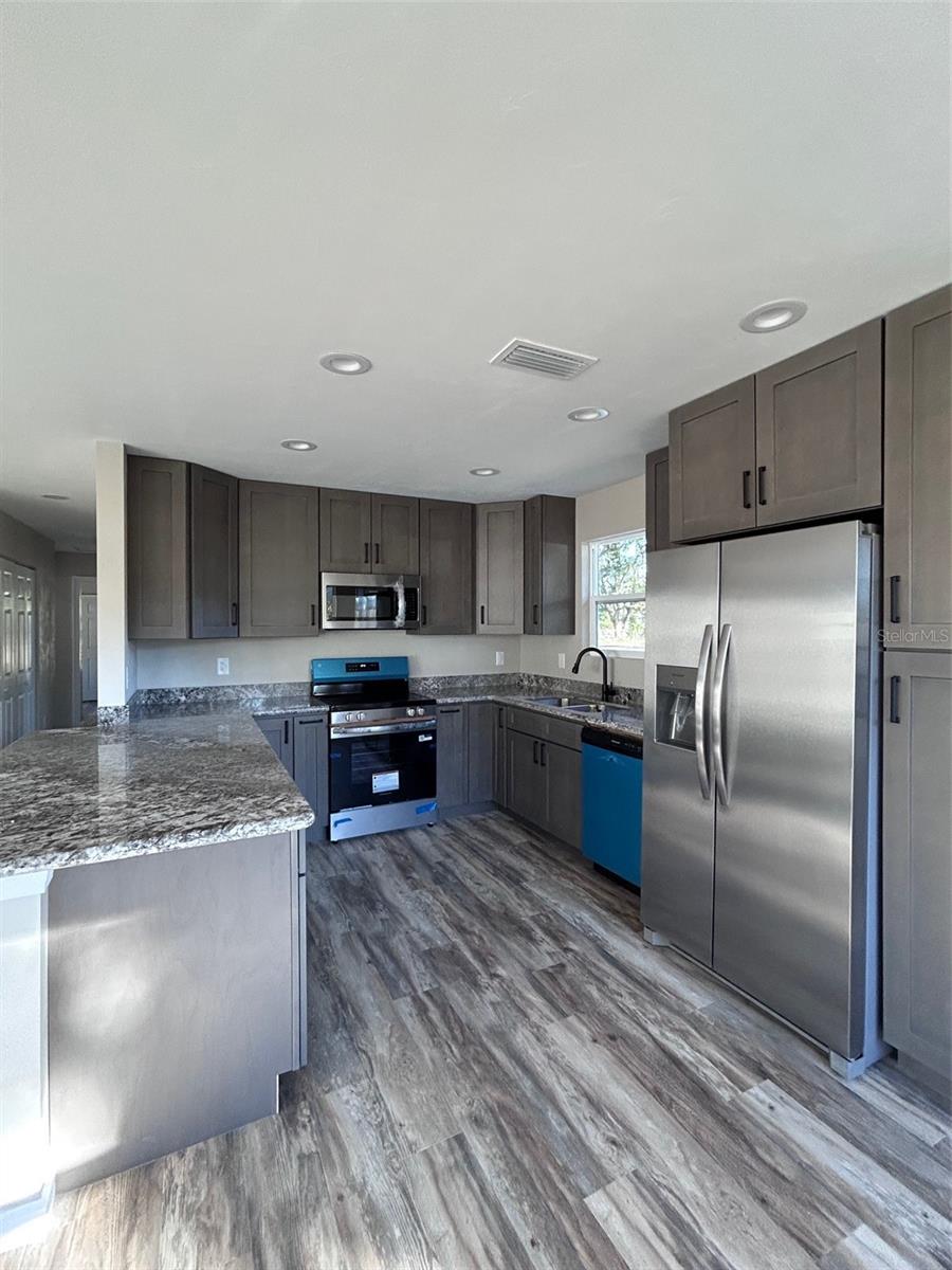 DEKLE'S 1ST ADDITION - Residential