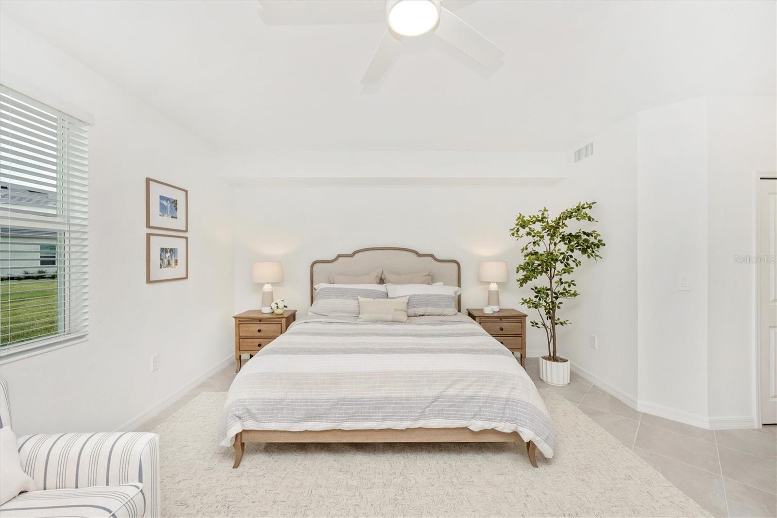 WELLEN PARK GOLF & COUNTRY CLUB - Residential Lease
