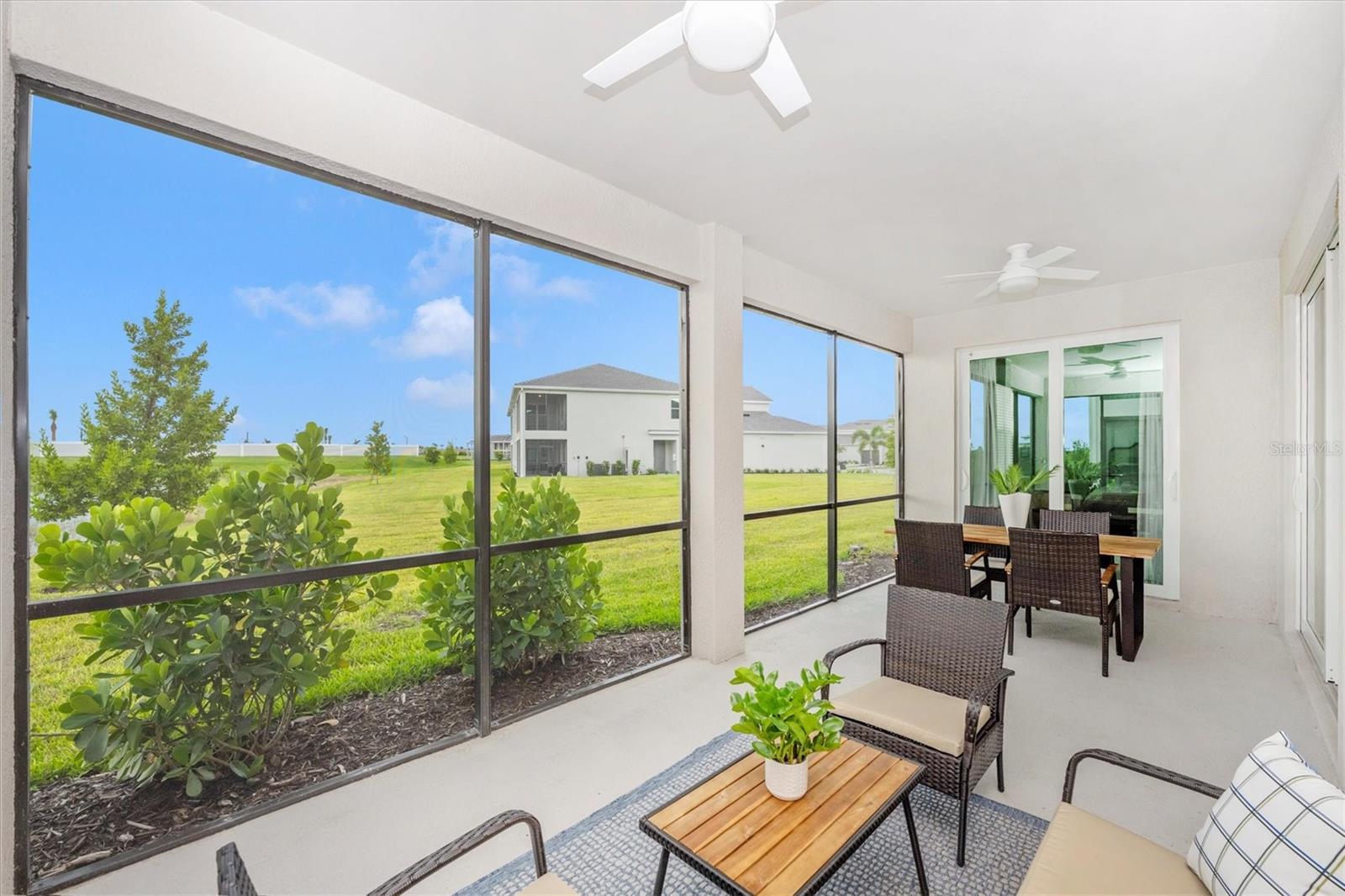 WELLEN PARK GOLF & COUNTRY CLUB - Residential Lease