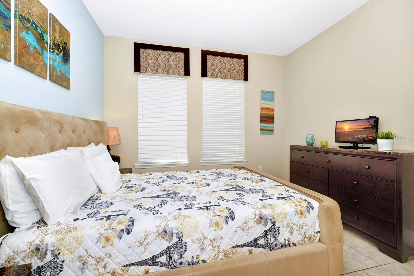 SOLTERRA - OAKMONT PH 01 - Residential