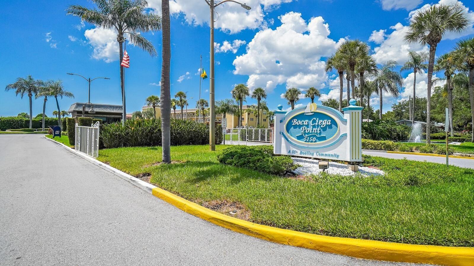 BOCA CIEGA POINT EAST - Residential