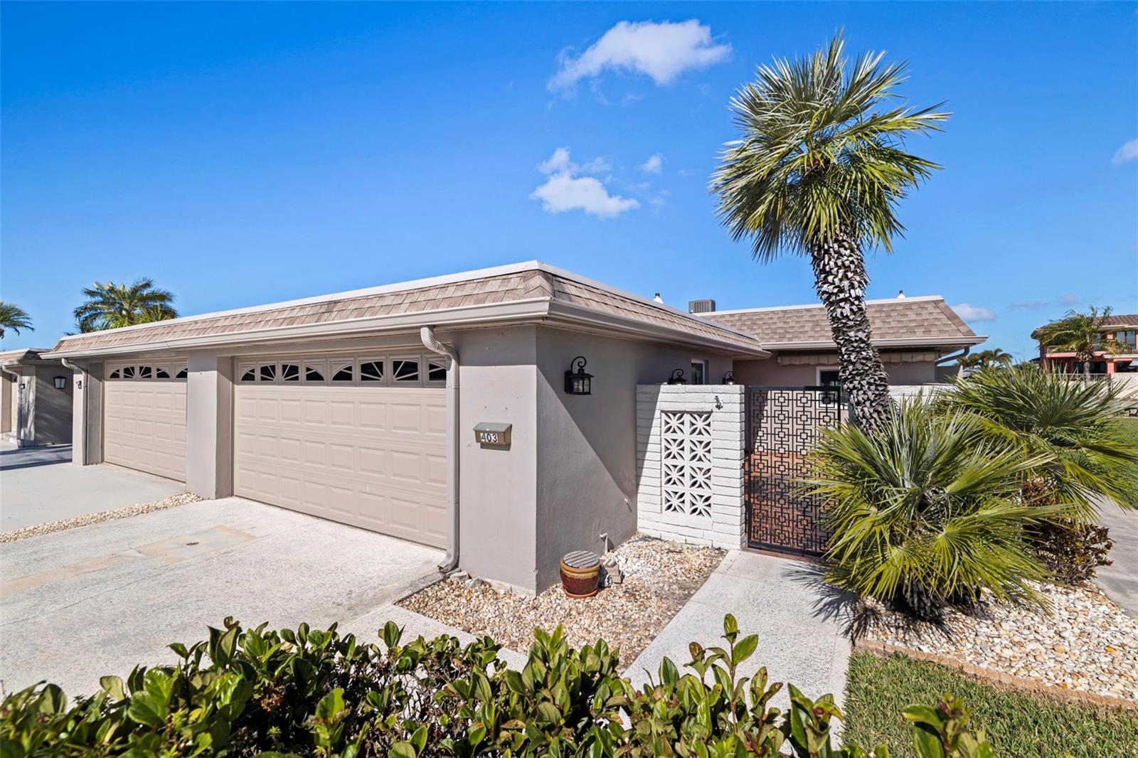 BOCA CIEGA POINT EAST - Residential