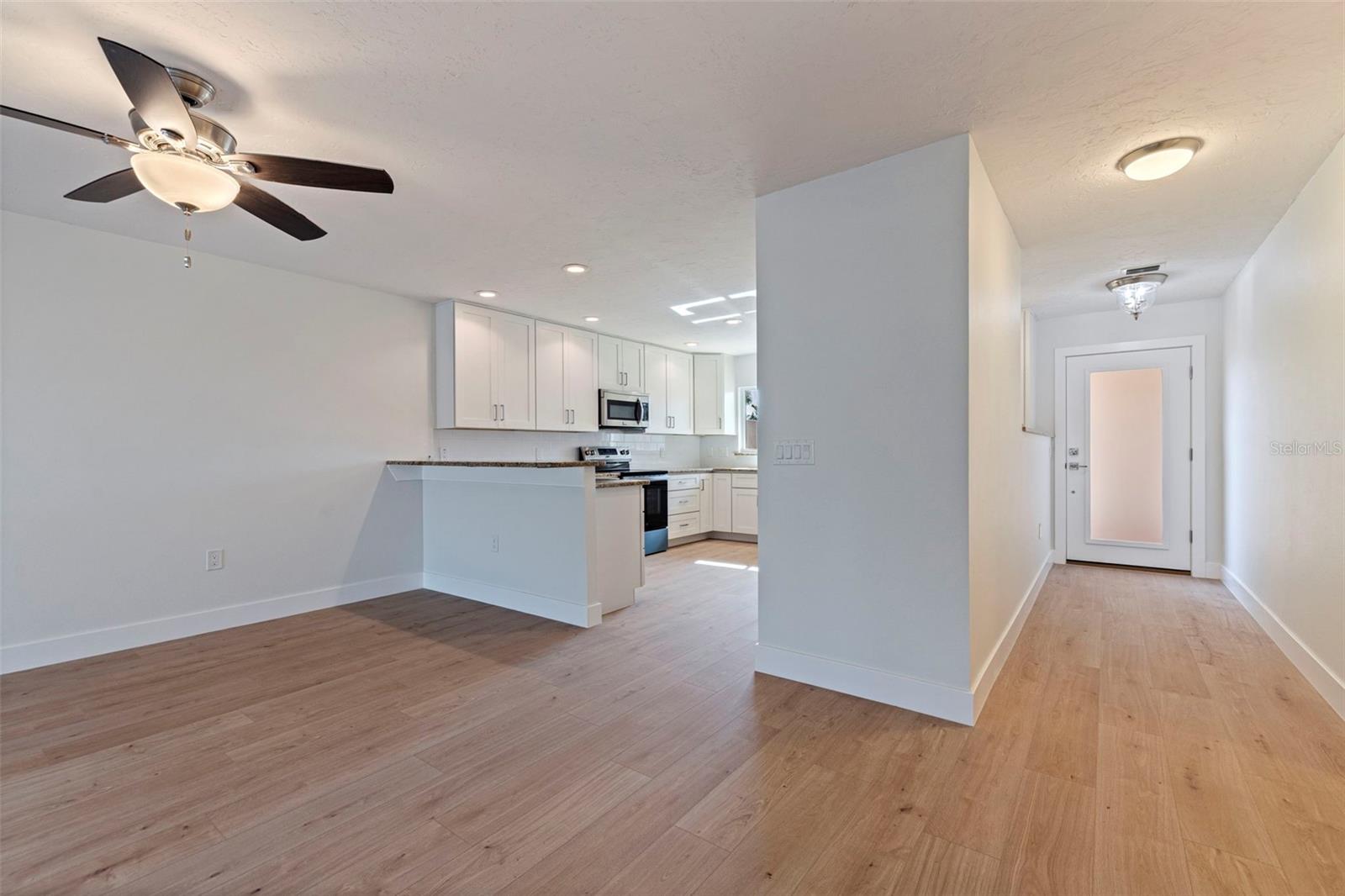 BOCA CIEGA POINT EAST - Residential