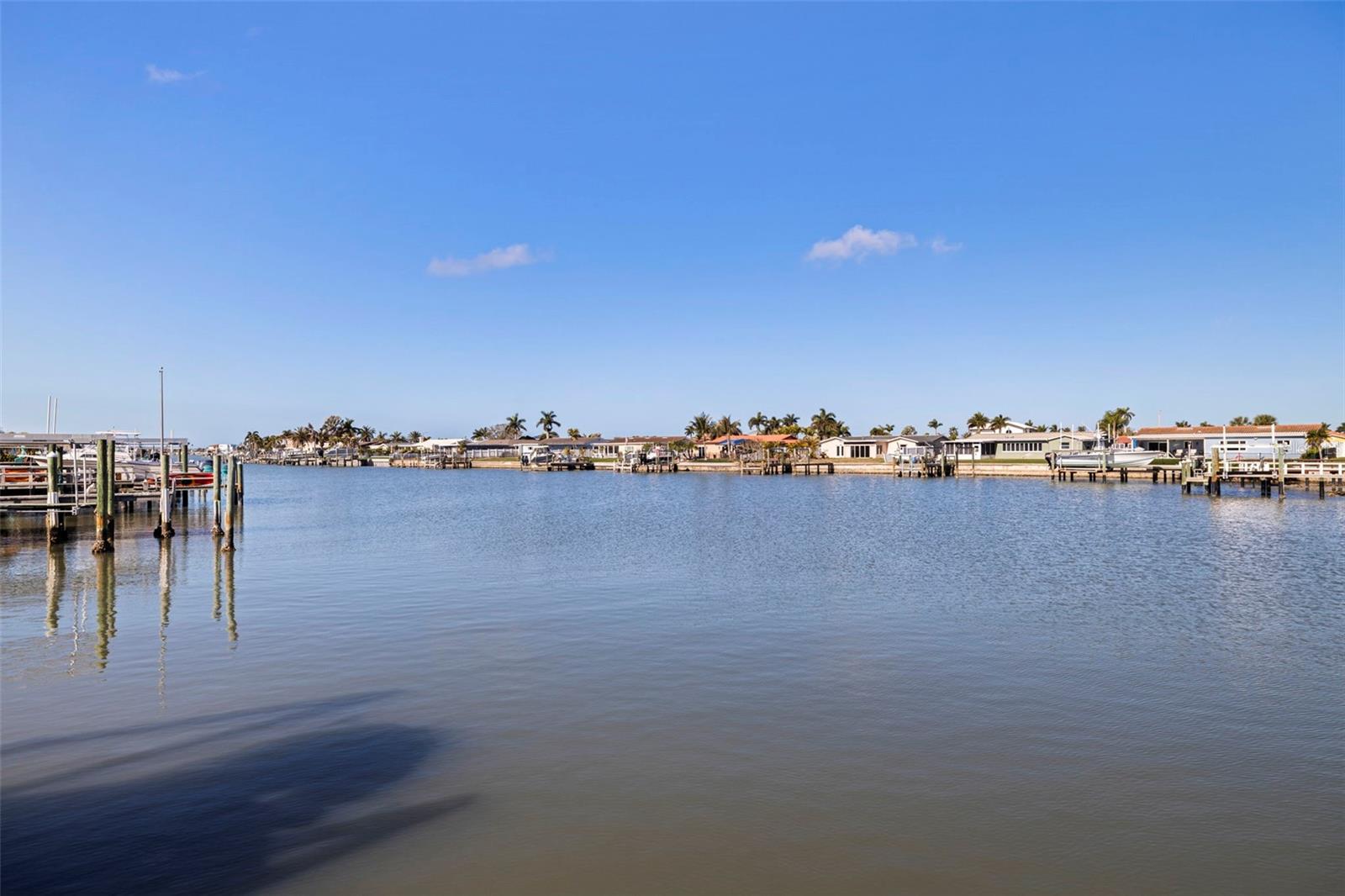 BOCA CIEGA POINT EAST - Residential