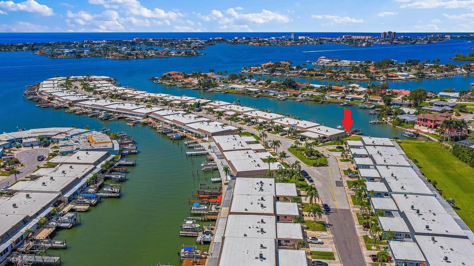 BOCA CIEGA POINT EAST - Residential