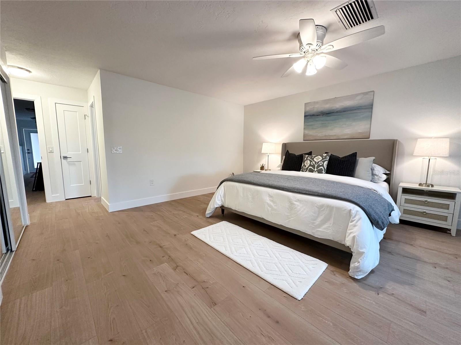 403 BOCA CIEGA POINT BOULEVARD N