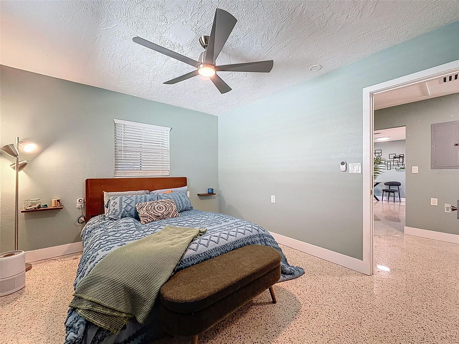 HARBOR VIEW VILLAS 1ST ADD - Residential