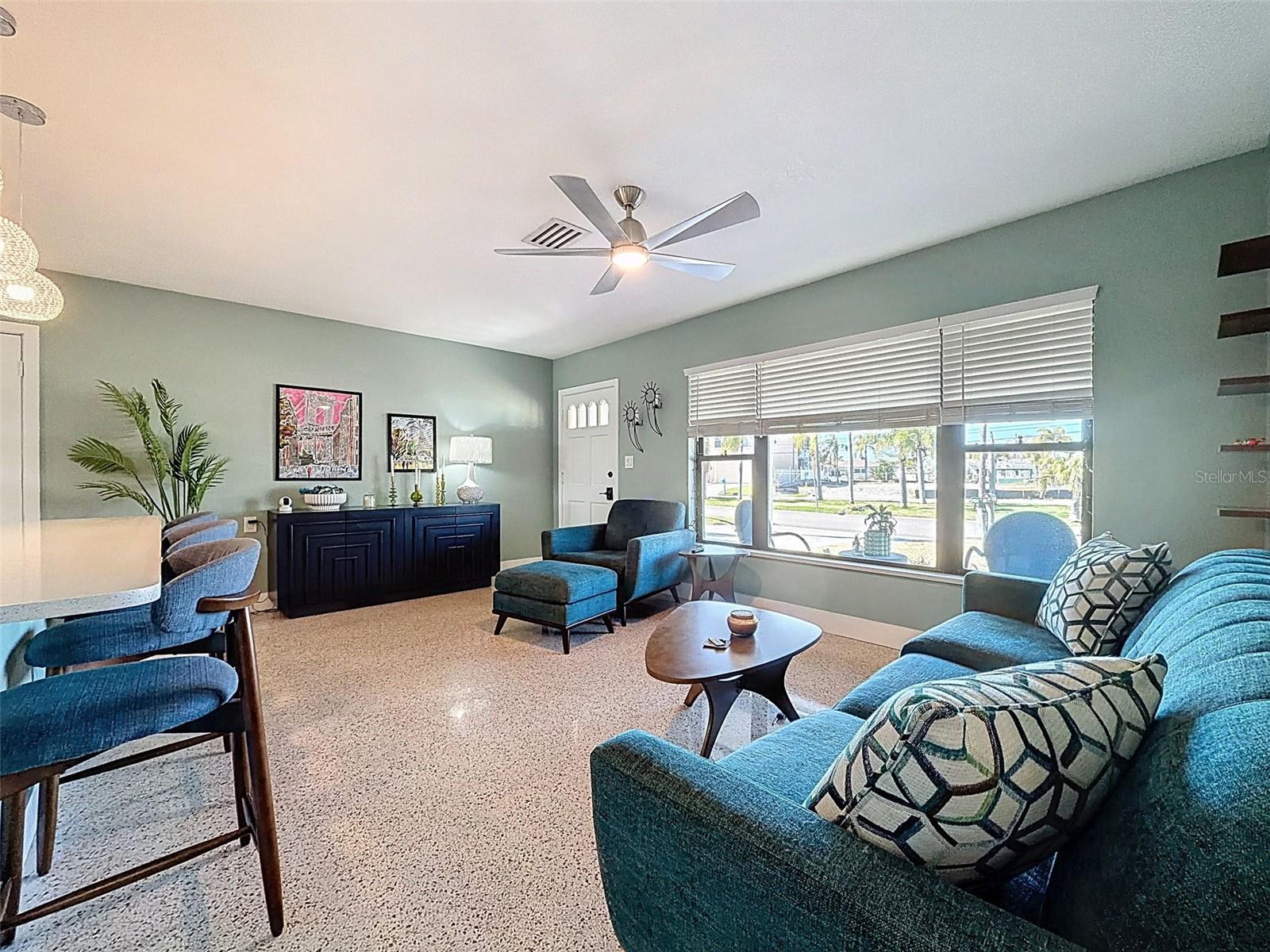 HARBOR VIEW VILLAS 1ST ADD - Residential