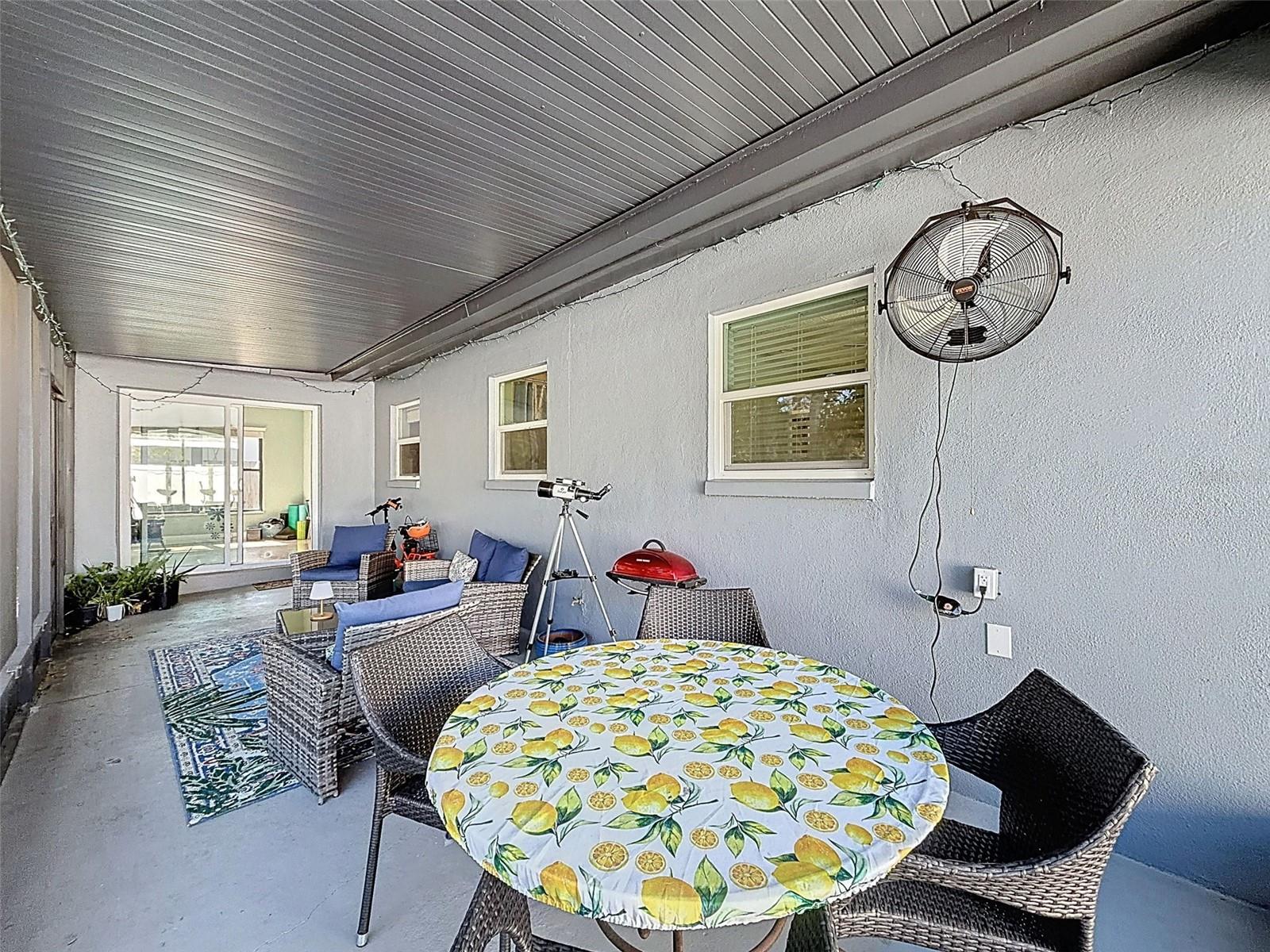 HARBOR VIEW VILLAS 1ST ADD - Residential