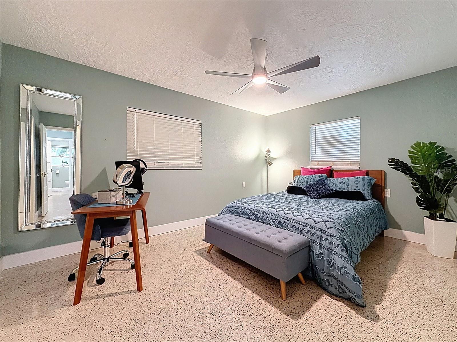 HARBOR VIEW VILLAS 1ST ADD - Residential