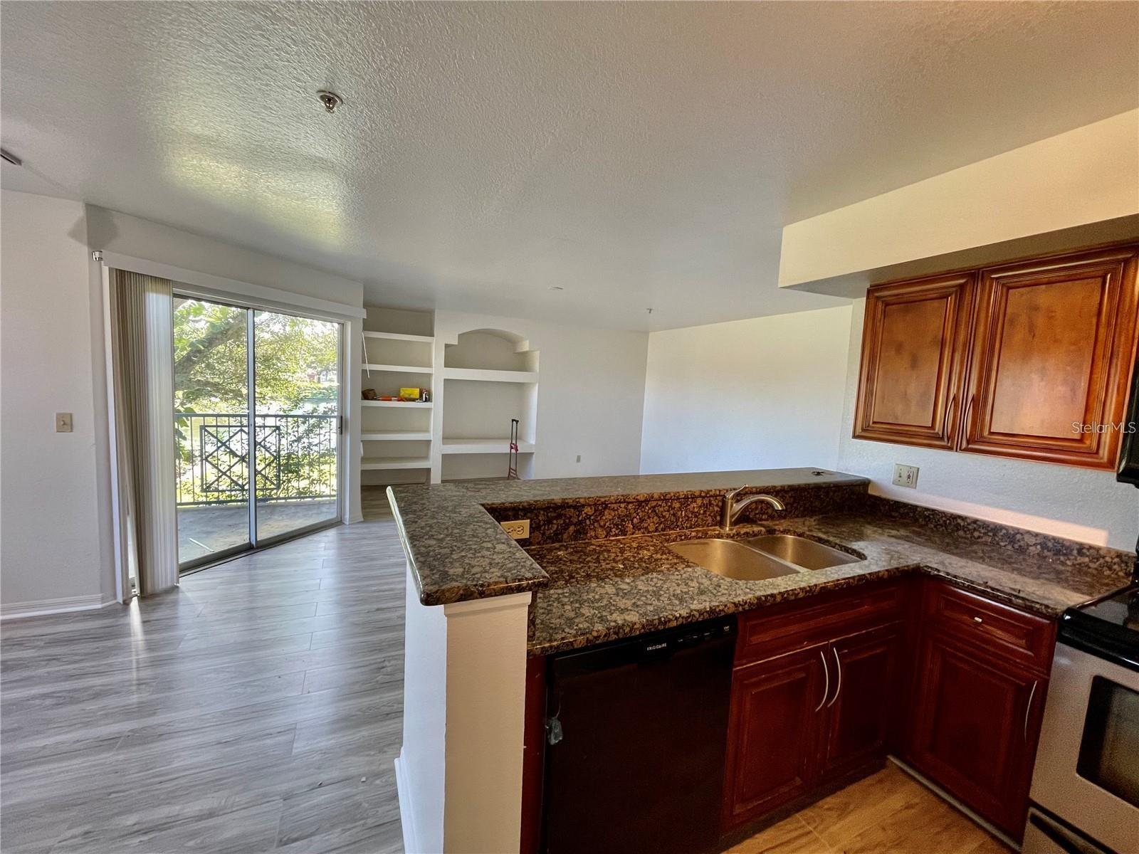 BERMUDA DUNES PRIVATE RESIDENCE - Residential Lease