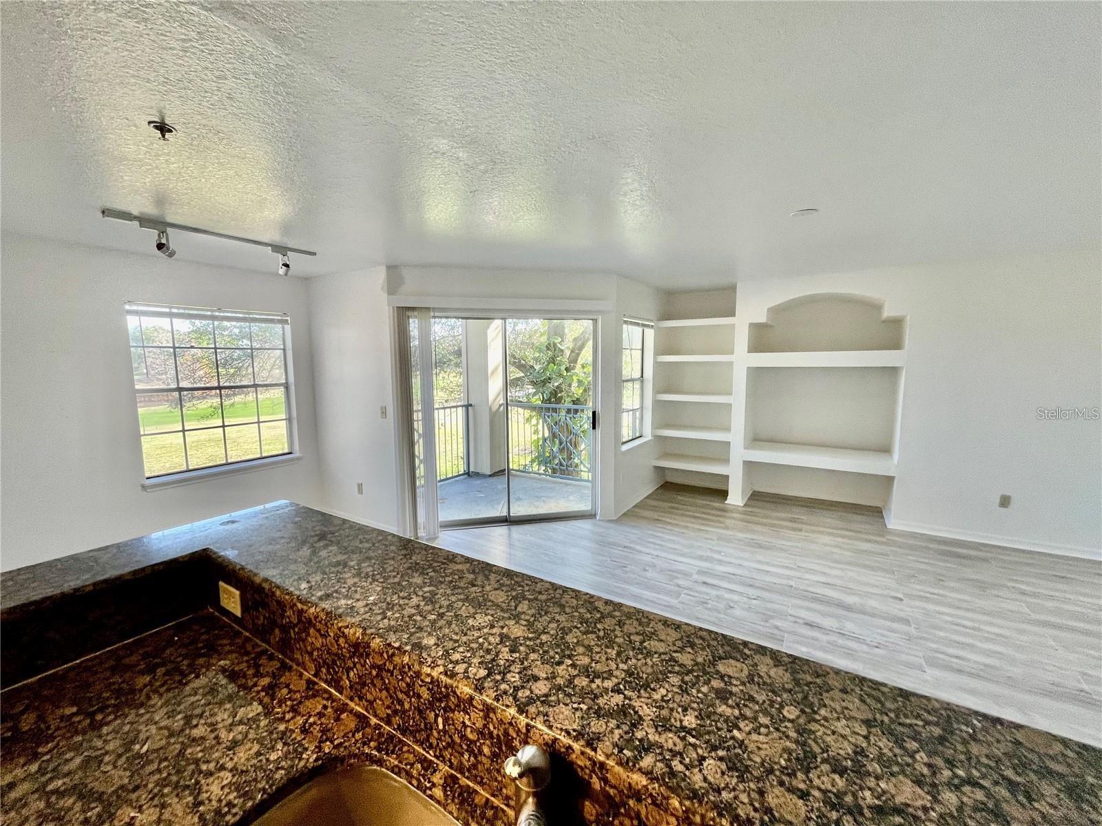 BERMUDA DUNES PRIVATE RESIDENCE - Residential Lease