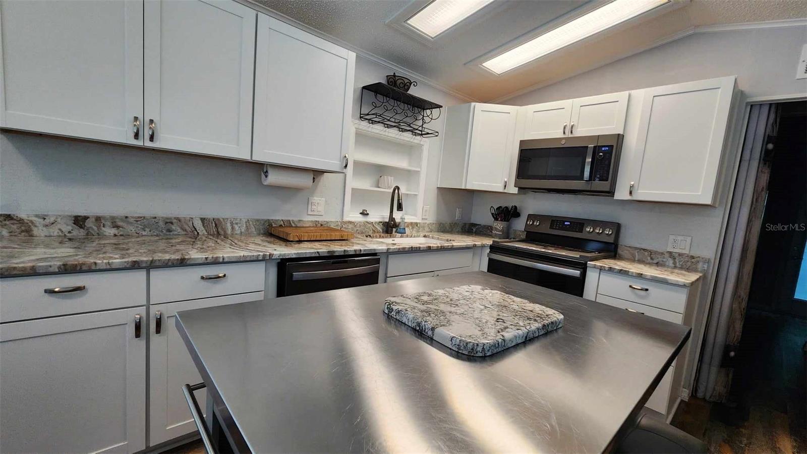 LONG HAMMOCK PH 01 - Residential