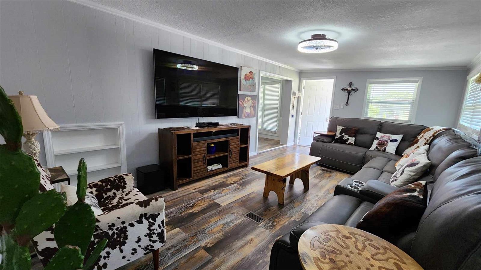 LONG HAMMOCK PH 01 - Residential