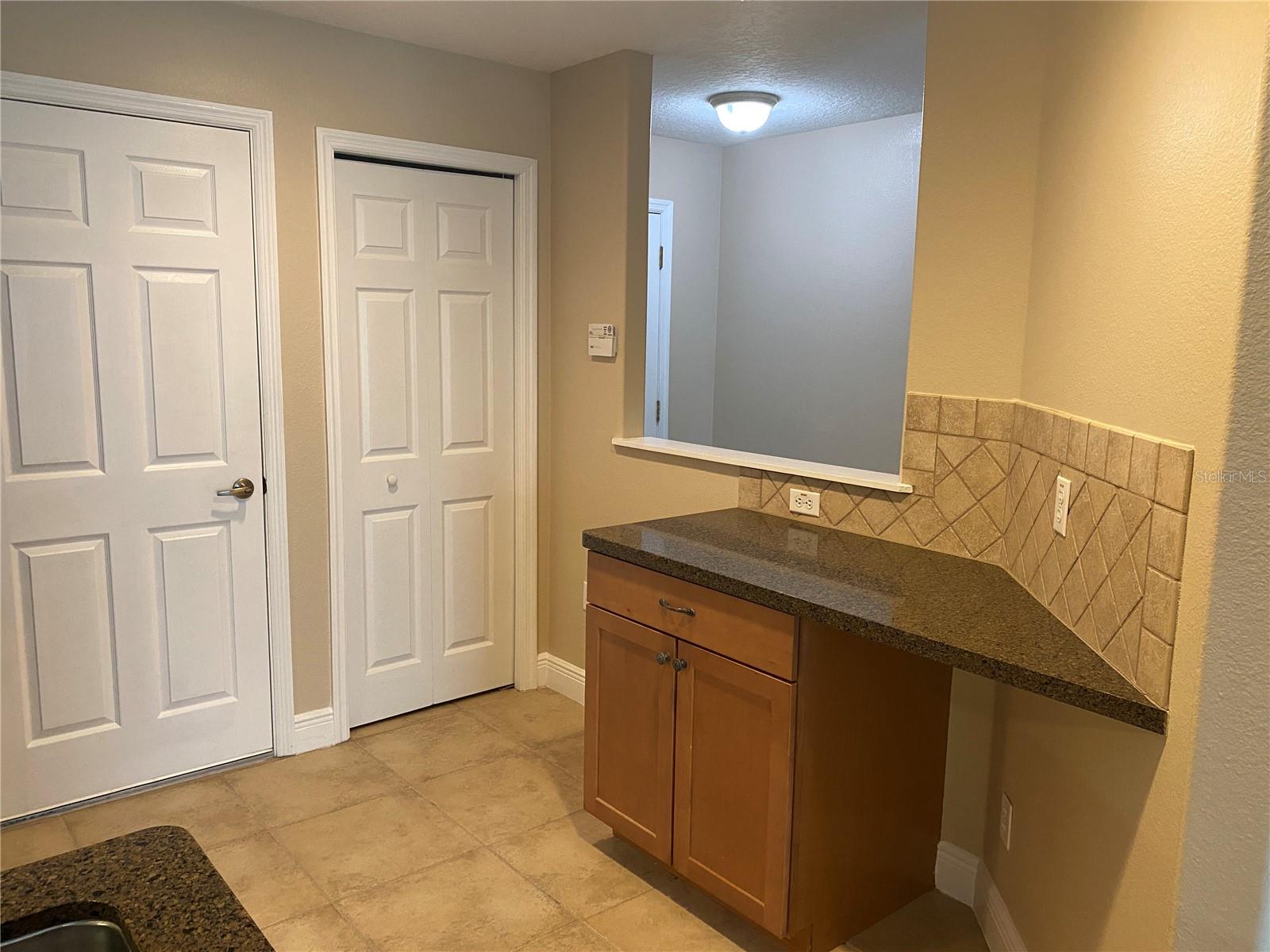 HERITAGE PARK TWNHMS - Residential Lease