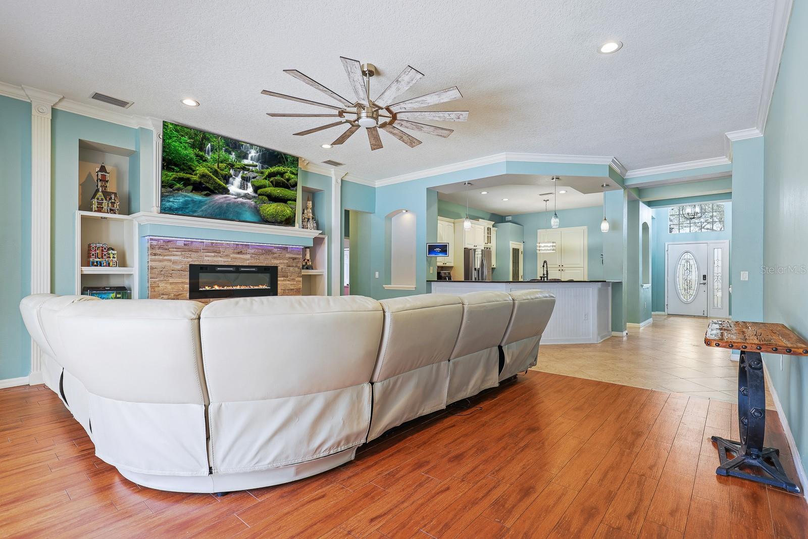 CREEKSIDE SUB - Residential