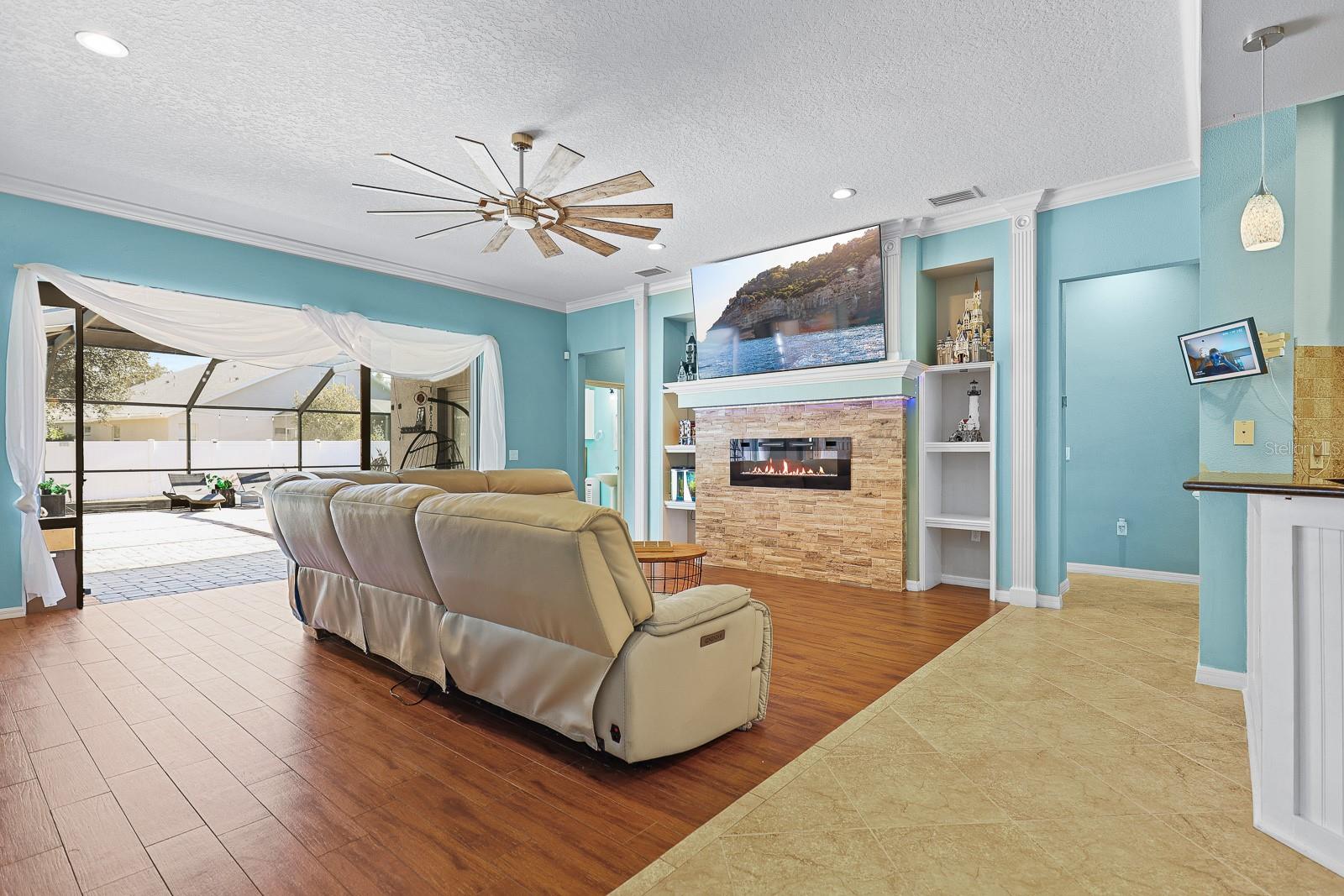 CREEKSIDE SUB - Residential