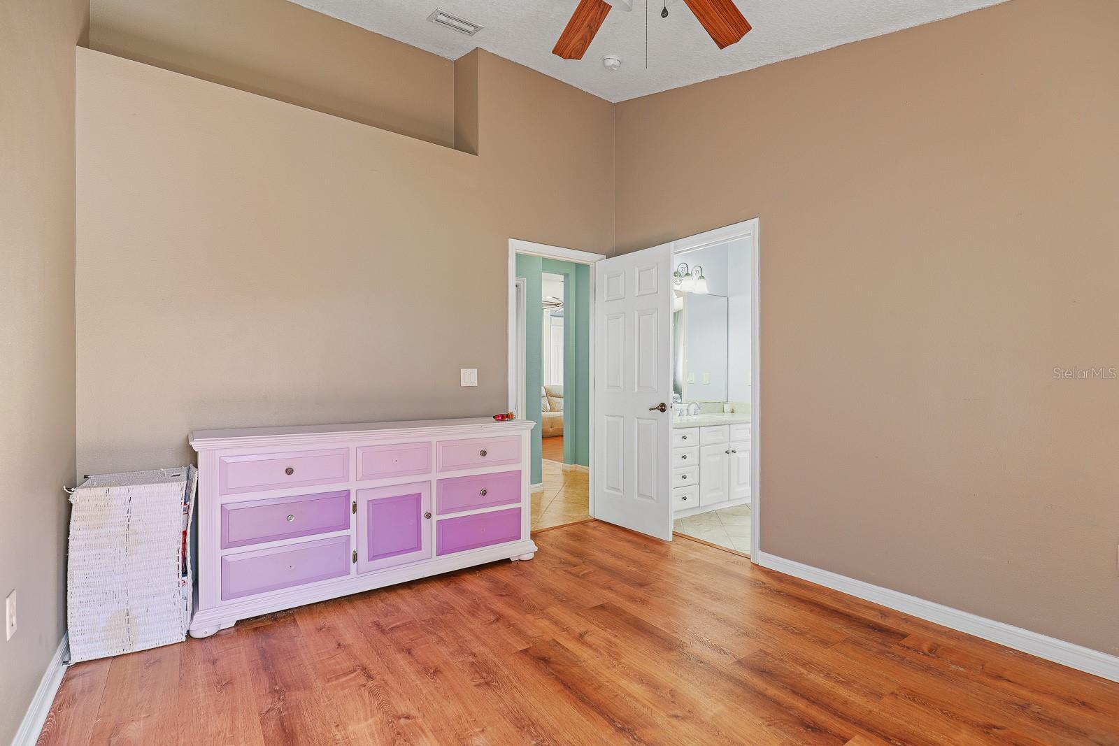 CREEKSIDE SUB - Residential