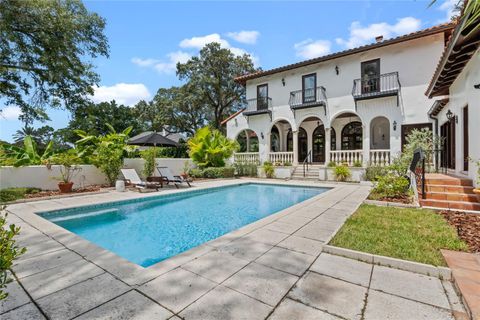 A home in LONGWOOD