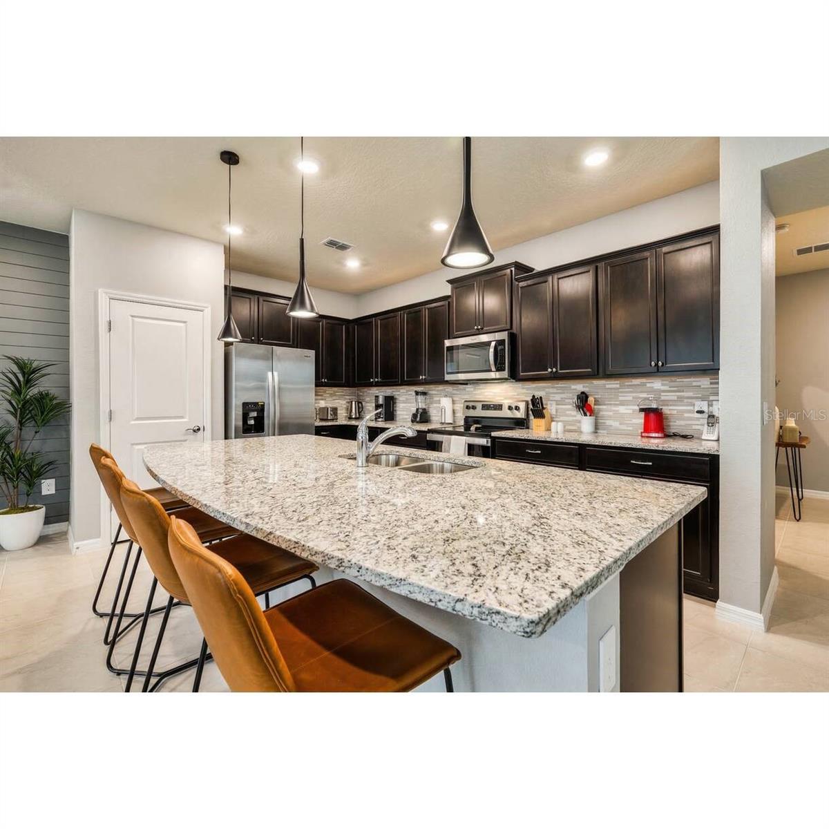 WINDSOR ISLAND RESIDENCE - Residential