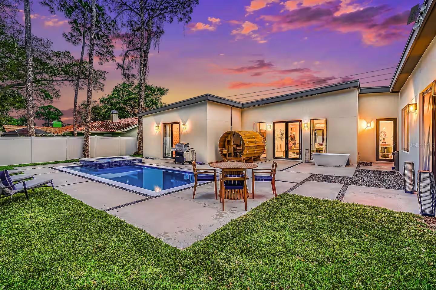 PINELLAS GROVES - Residential