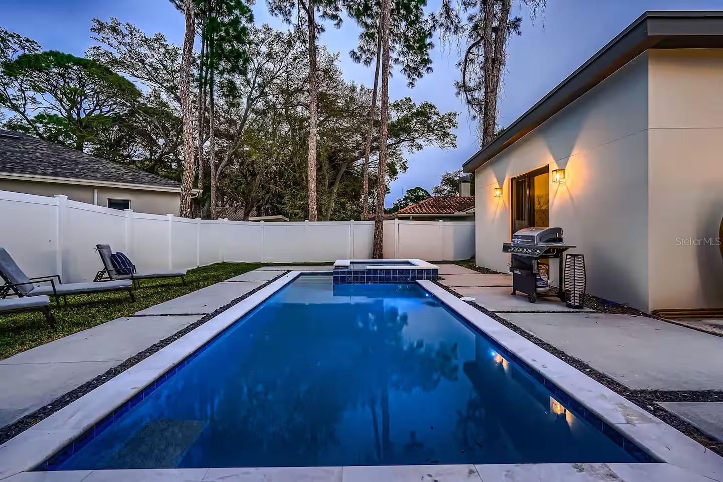 PINELLAS GROVES - Residential