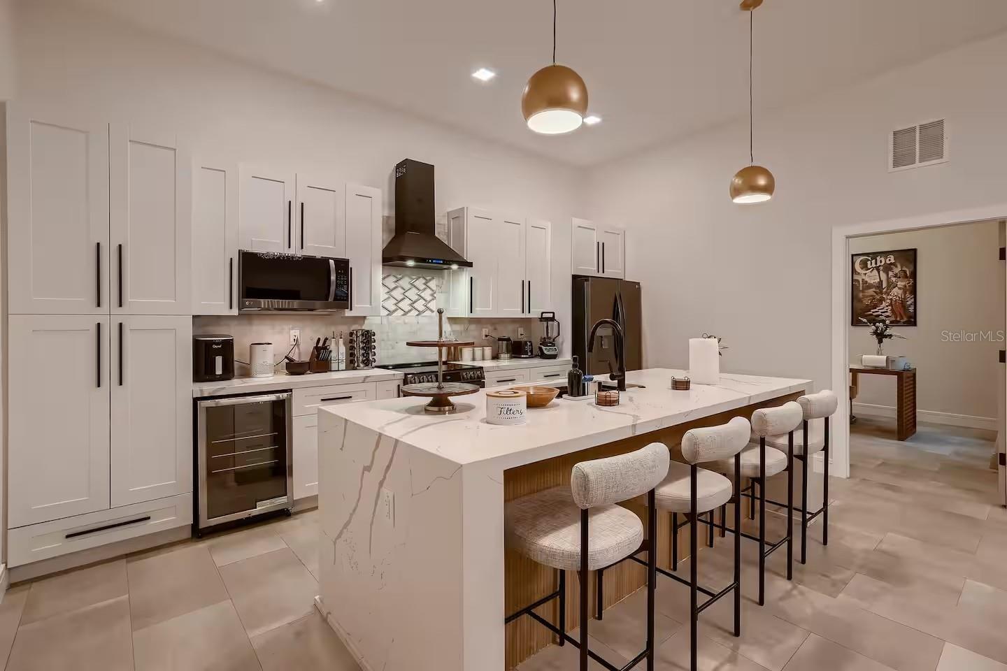 PINELLAS GROVES - Residential