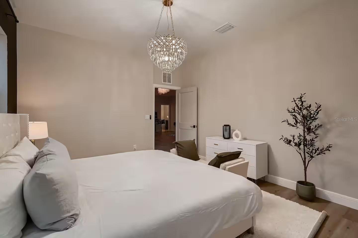 PINELLAS GROVES - Residential