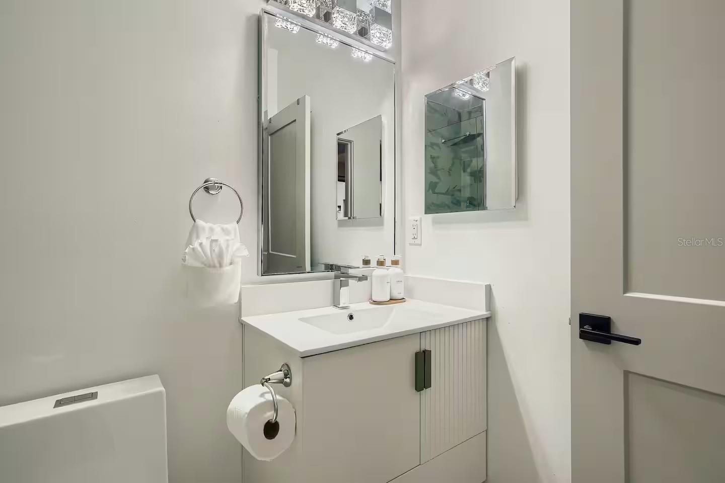 PINELLAS GROVES - Residential