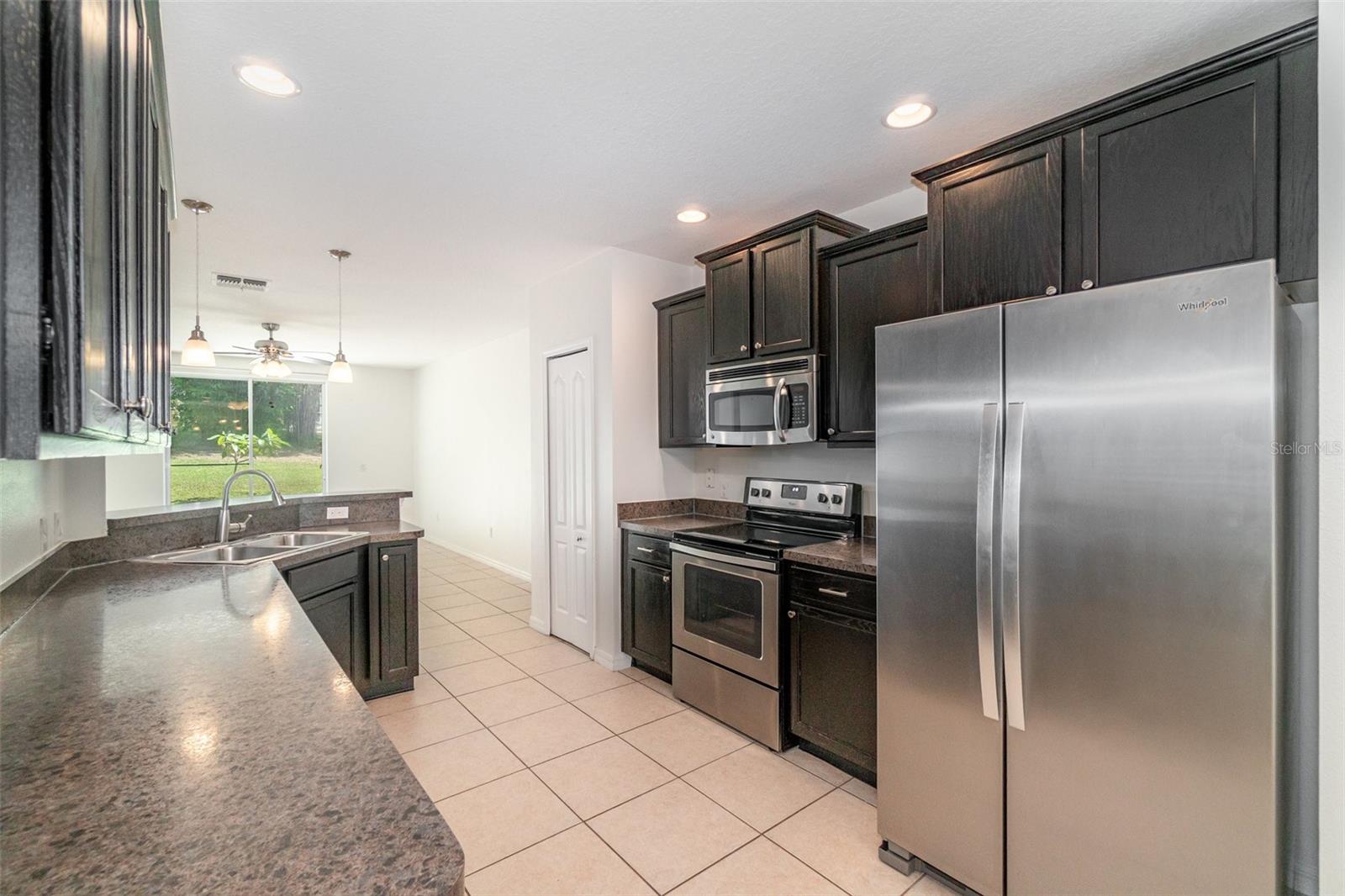 GROVELAND EAGLE POINTE PH 01 - Residential