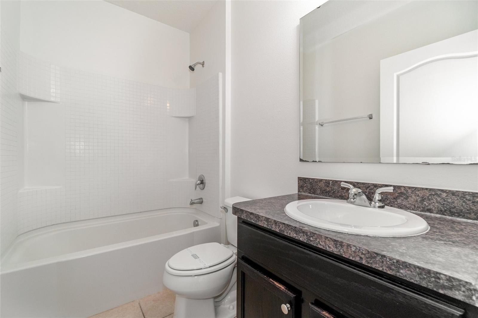 GROVELAND EAGLE POINTE PH 01 - Residential