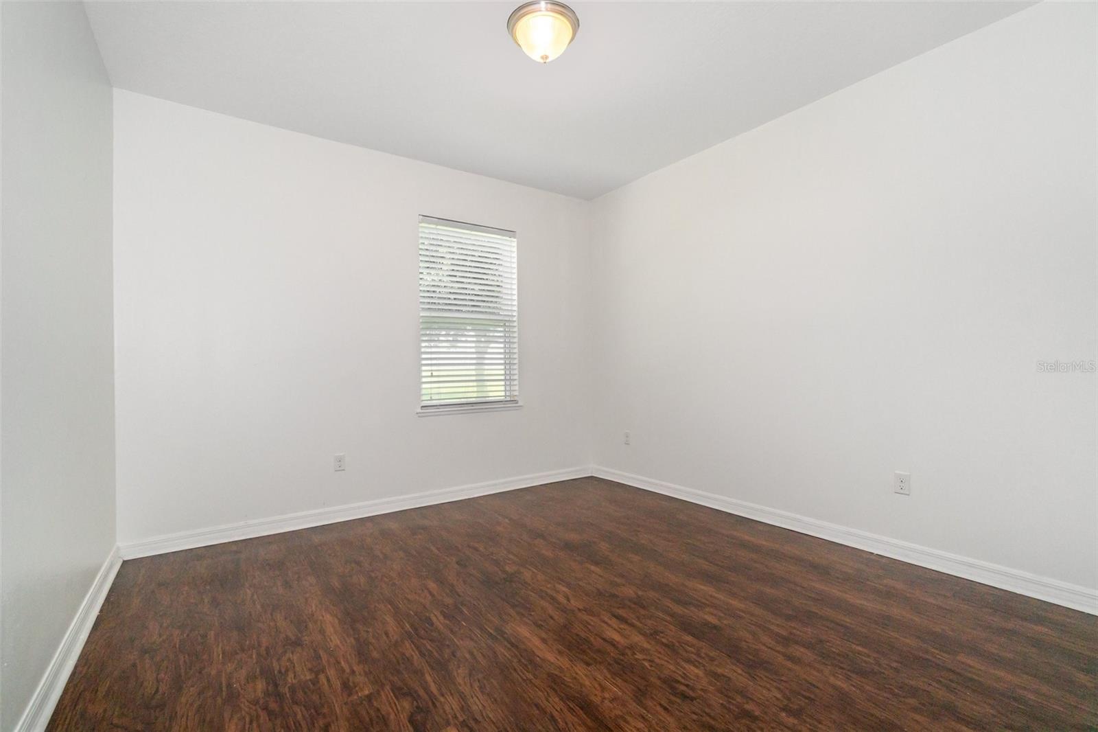 GROVELAND EAGLE POINTE PH 01 - Residential