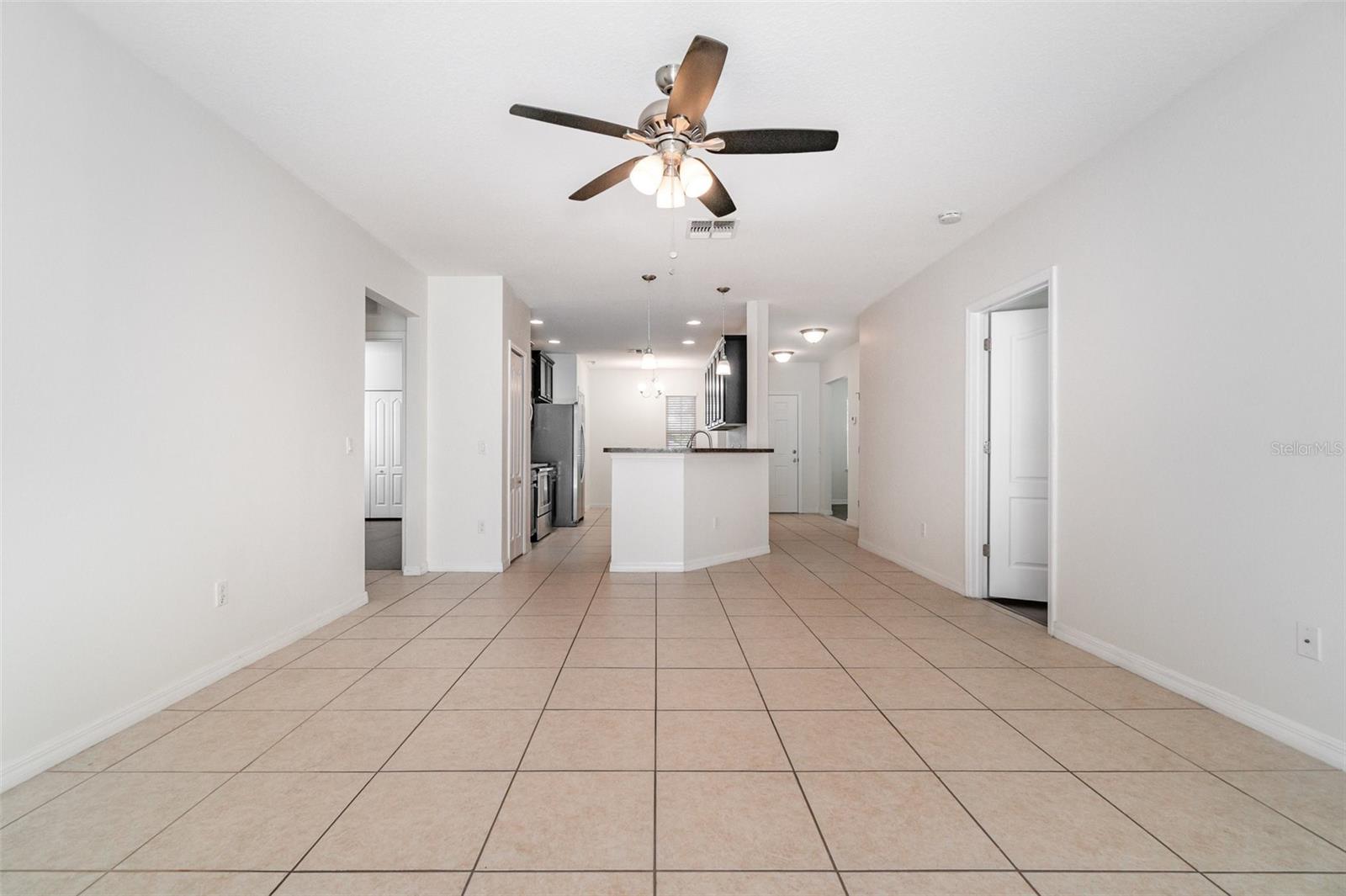 GROVELAND EAGLE POINTE PH 01 - Residential