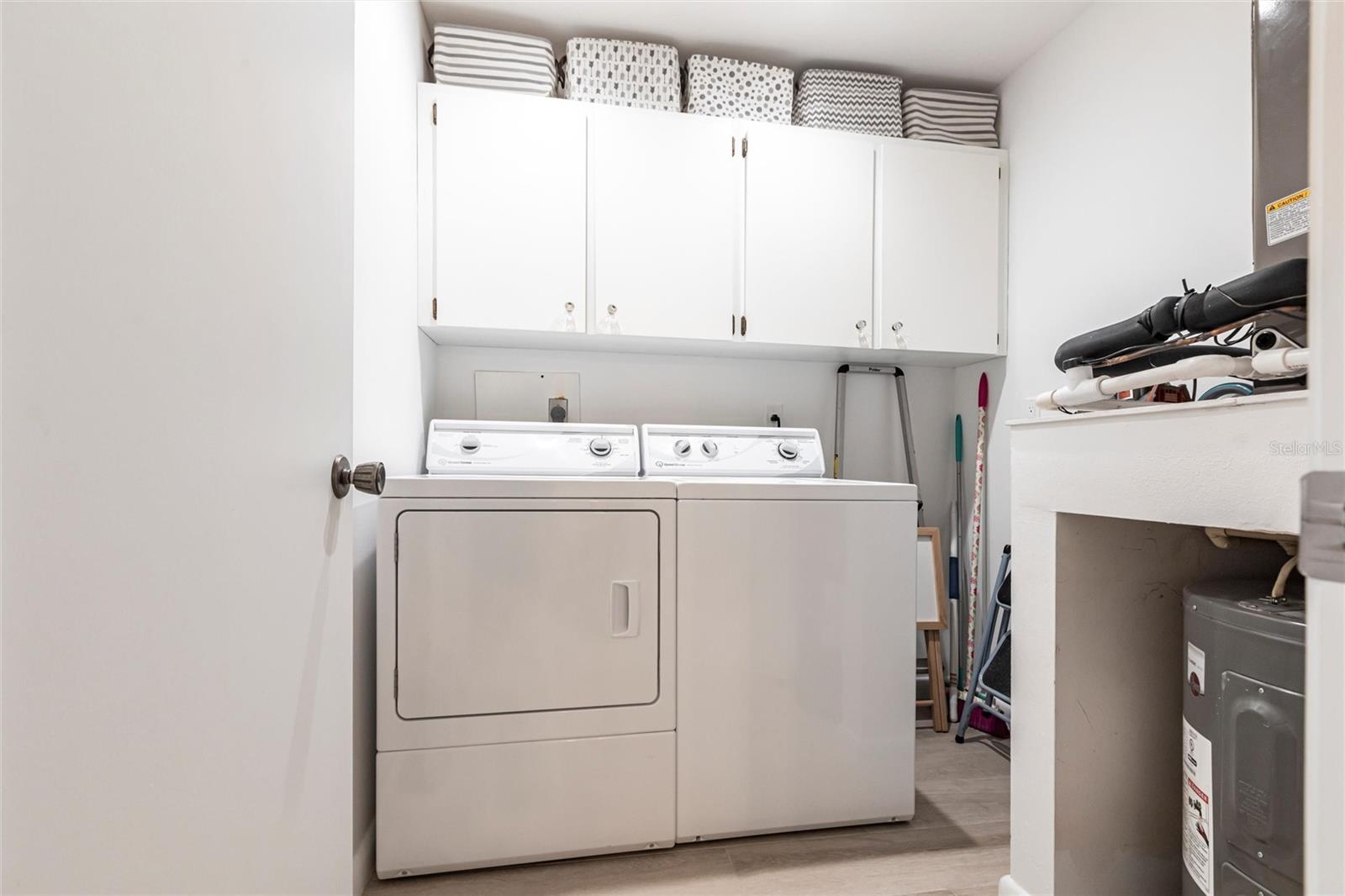 WOODSIDE TERRACE PH 1 - Residential