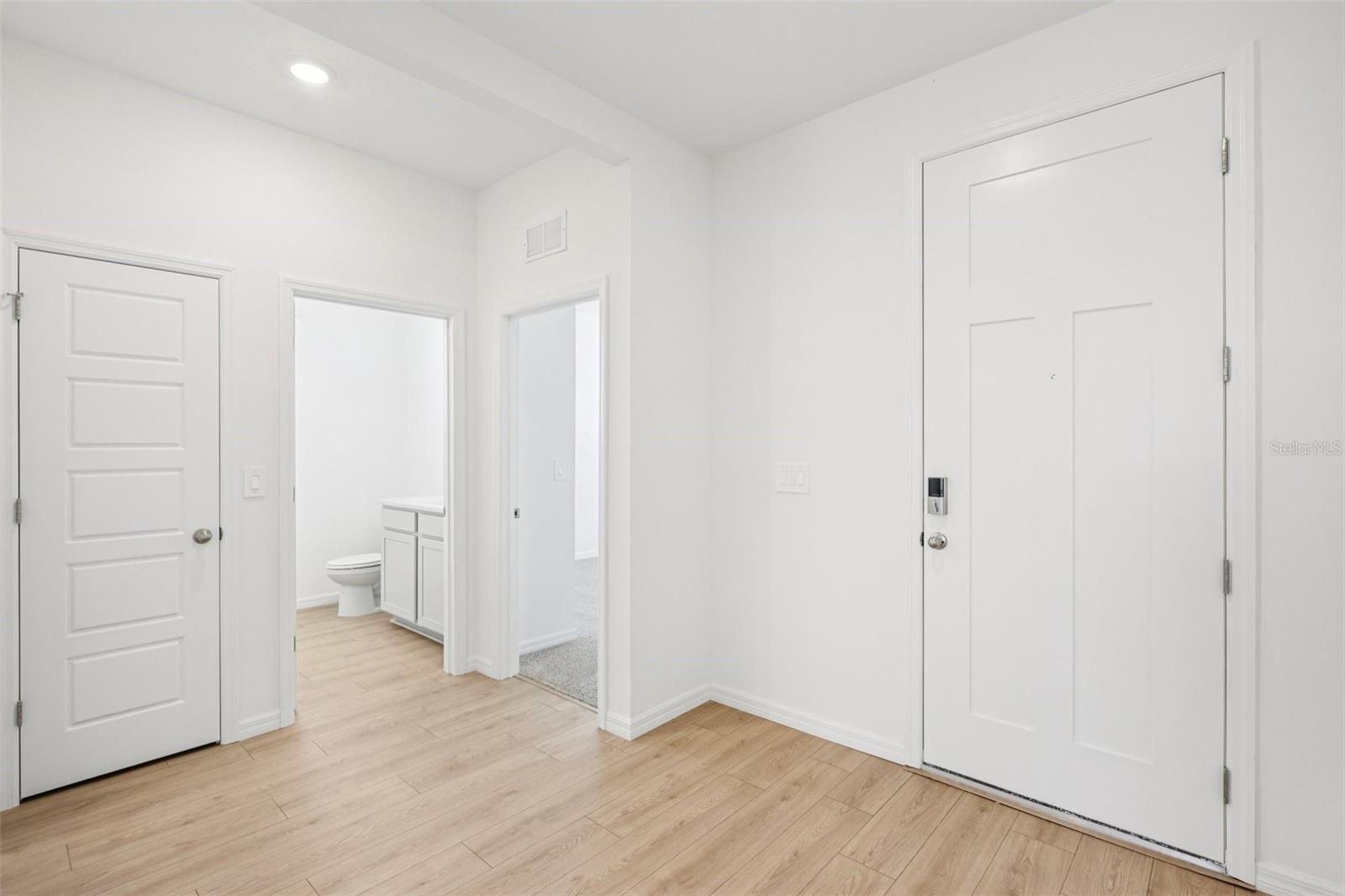 4664 BARBERRY AVENUE