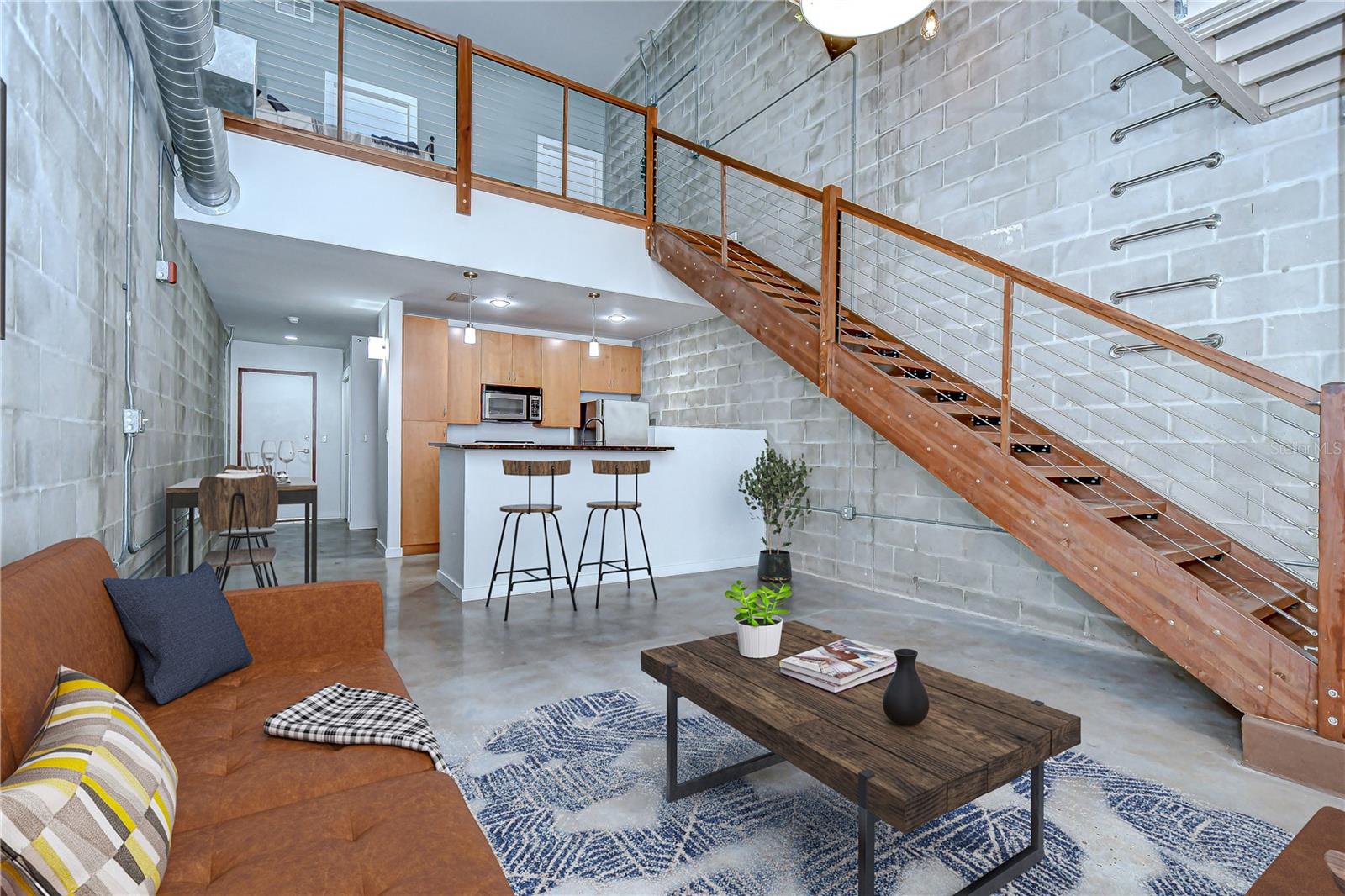 BOX FACTORY LOFTS - Residential