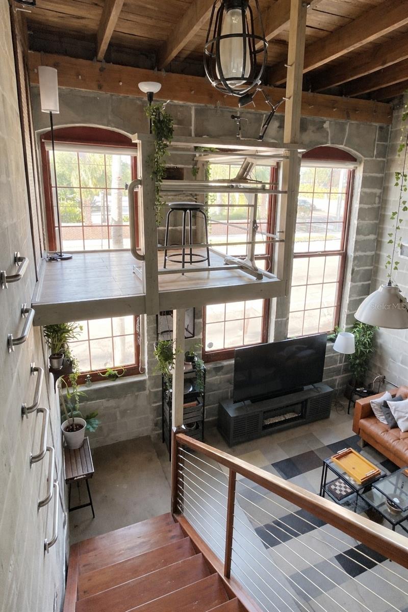 BOX FACTORY LOFTS - Residential