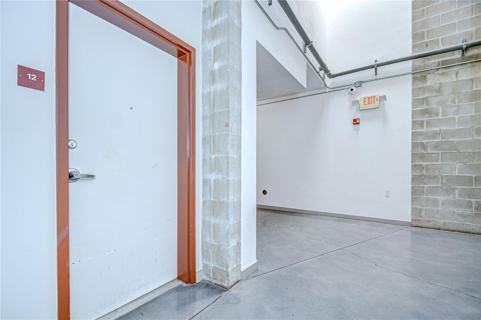 BOX FACTORY LOFTS - Residential