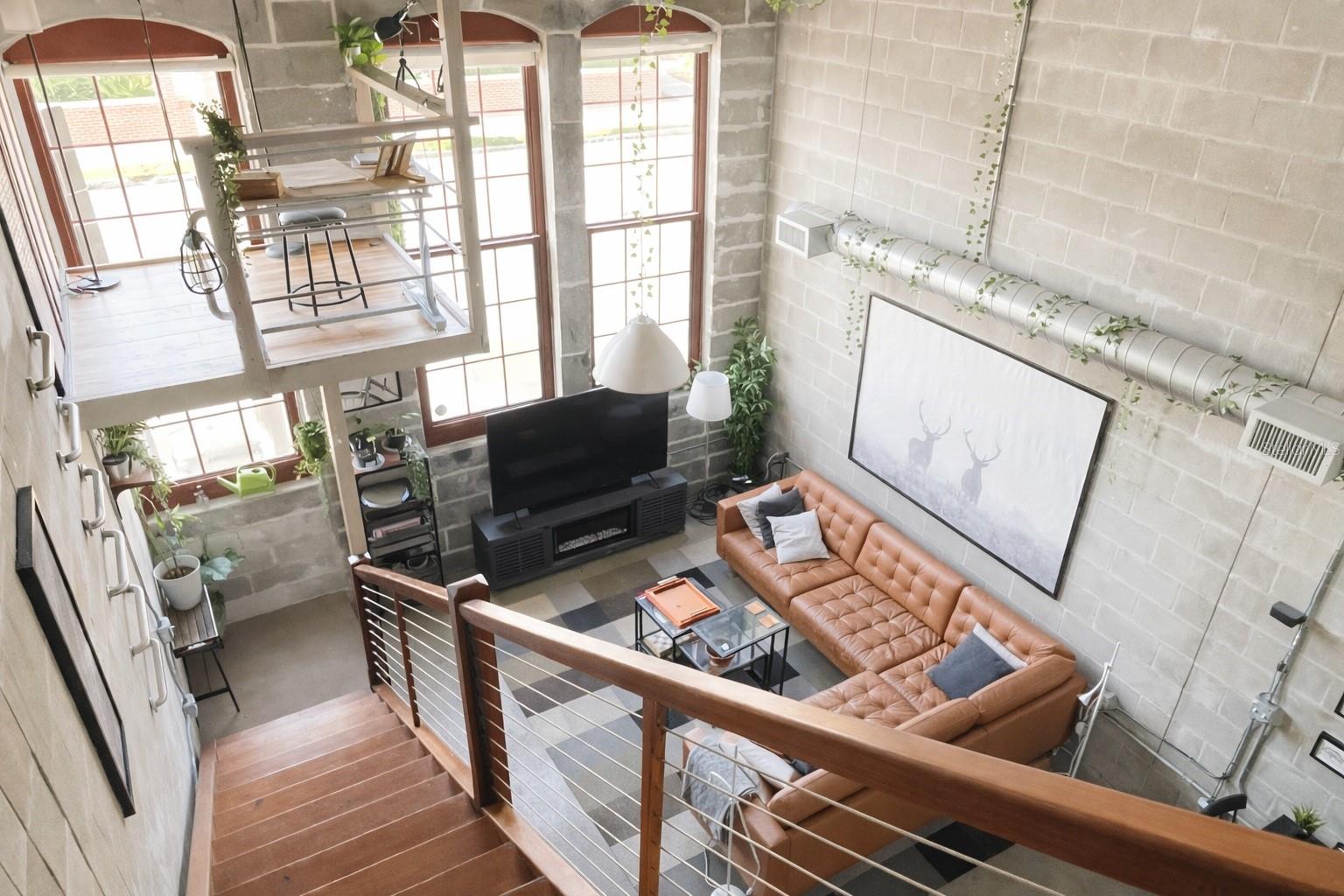 BOX FACTORY LOFTS - Residential