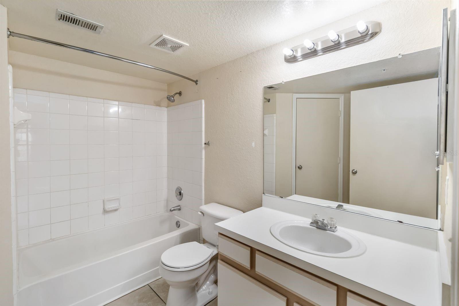 VILLAS DEL SOL AT KISSIMMEE CONDO - Residential