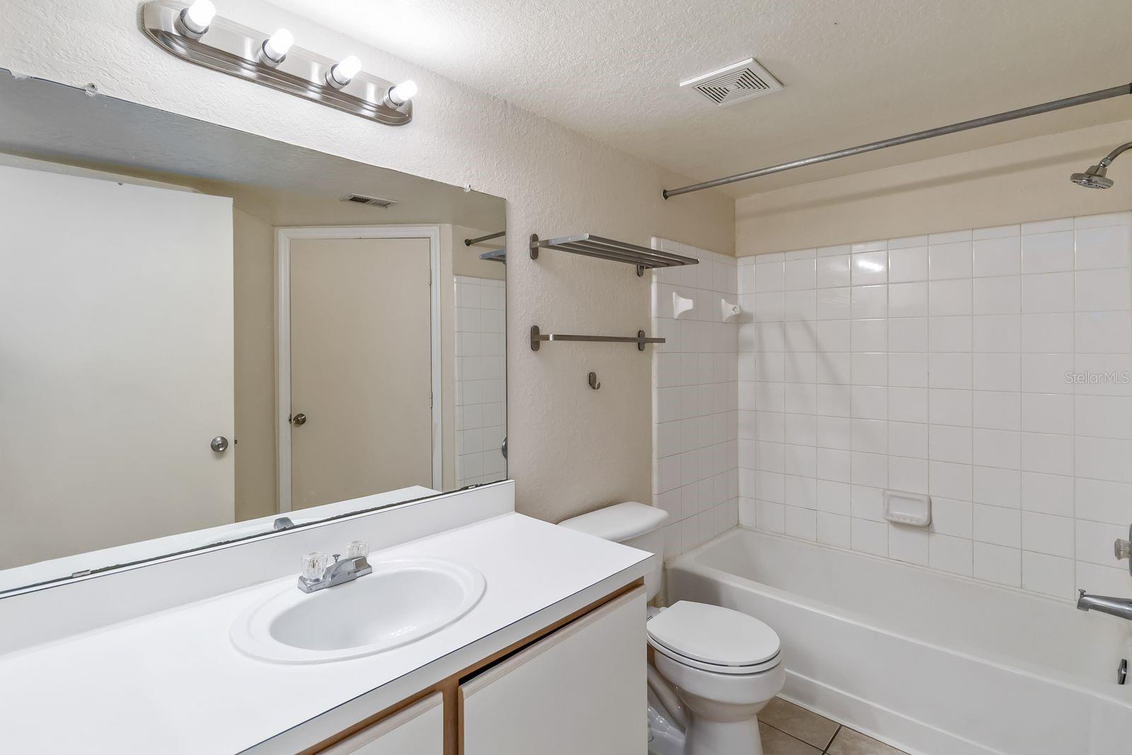 VILLAS DEL SOL AT KISSIMMEE CONDO - Residential