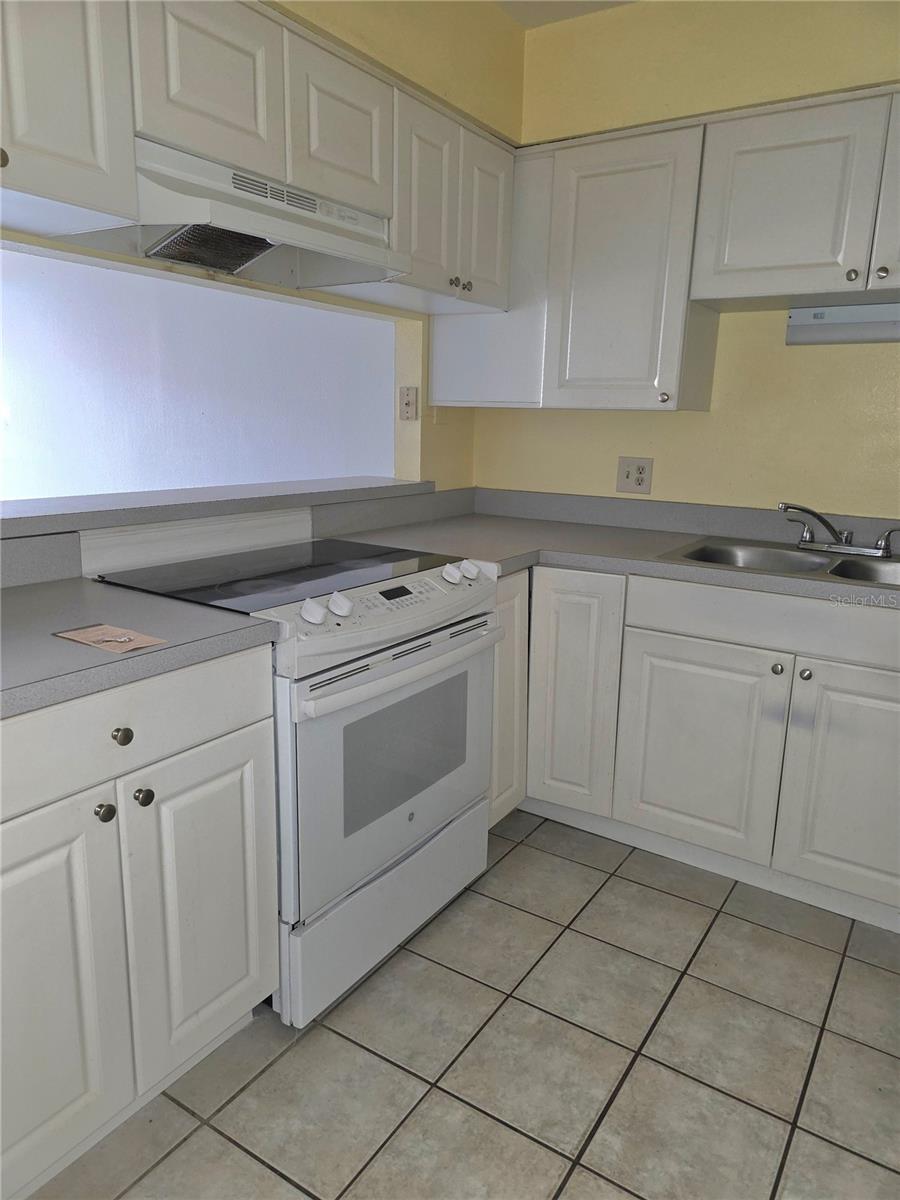 CARIBBEAN VILLAS CONDO PHS A-F - Residential