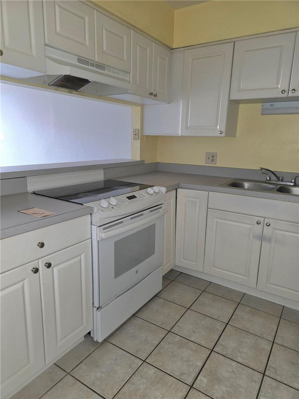 Photo of 2219 Caribbean Drive S #27, Kissimmee, FL 34741 (MLS # S5148755)