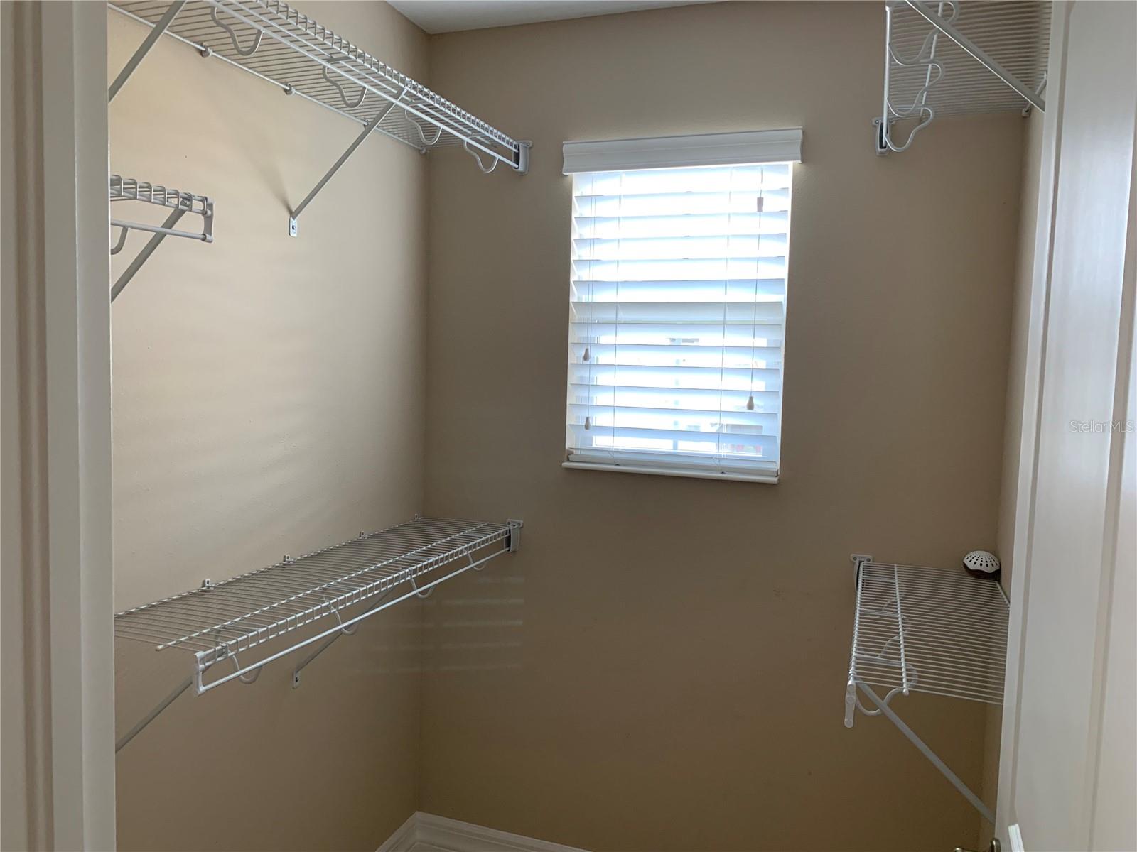 SEVEN OAKS PCLS C-1A & C-1B - Residential Lease